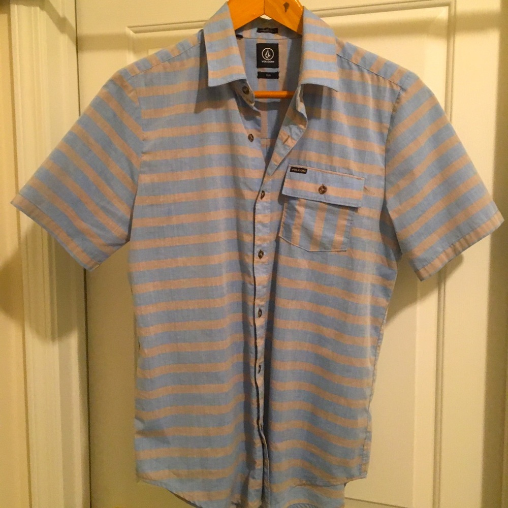 Volcom Short Sleeved Blue/Gray Striped Button-Down